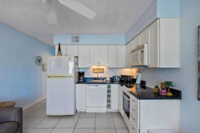 Madeira Beach Tropic Breeze Unit 6